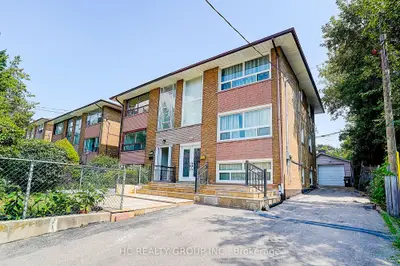 361 Highfield Road, Toronto, On M4l 2v7