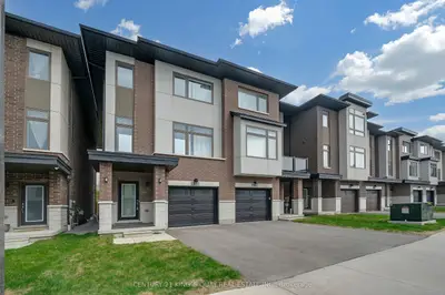 250 Finch Avenue 33, Pickering, On L1v 0g6
