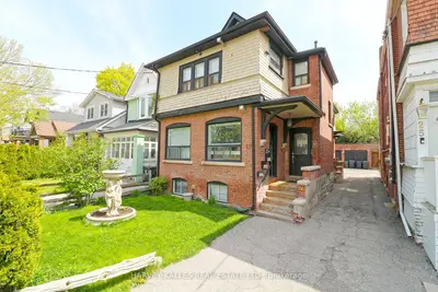 Detached in Toronto