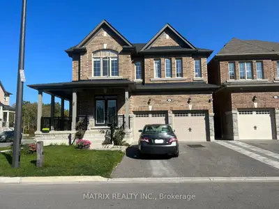 2227 Sunflower Road, Pickering, On L1x 0e2