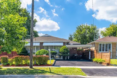 Detached in Toronto