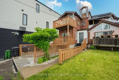 592a Danforth Road, Toronto, On M1k 1e6