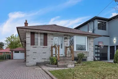 Detached in Toronto