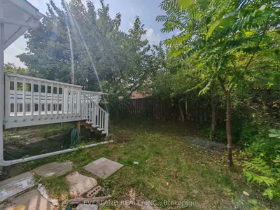 18 Camberley Court, Toronto, On M1b 2s6