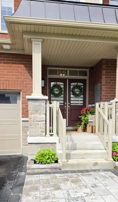 28 Marlborough Street, Whitby, On L1r 0r1