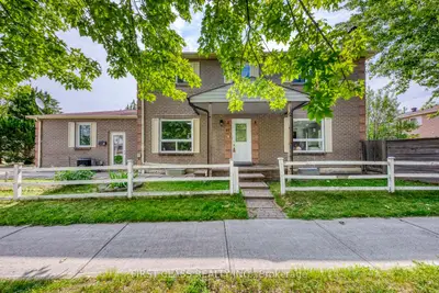 27 Alton Towers Circle, Toronto, On M1v 3t2