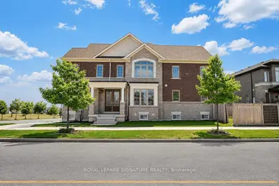 2634 Sapphire Drive, Pickering, On L1x 0h3