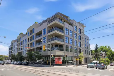 Condo Apartment in Toronto