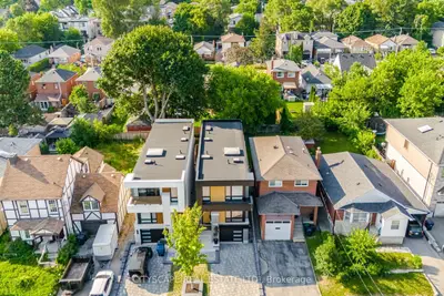 10a Holmstead Avenue, Toronto, On M4b 1t1