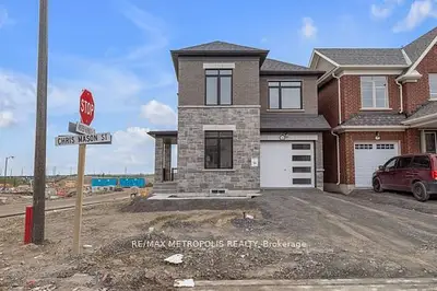 2048 Chris Mason Street, Oshawa, On L1l 0s5