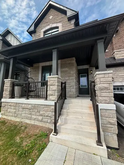 1869 Narcissus Gardens, Pickering, On L1x 2r2