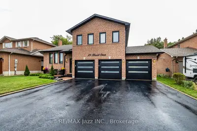 29 Harold Street, Whitby, On L1n 8z7