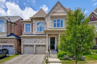 16 Beaverdams Drive, Whitby, On L1p 0c4