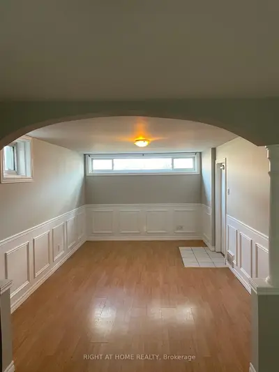 630 Cartier Avenue, Oshawa, On L1j 2e2