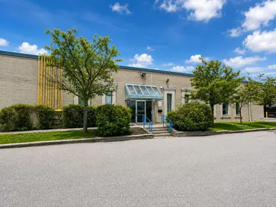 126 Commercial Avenue 1&3, Ajax, On L1s 2h5