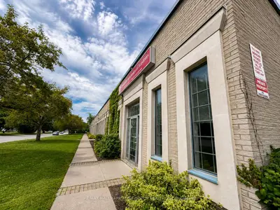126 Commercial Avenue 2, Ajax, On L1s 2h5