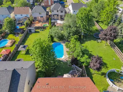 1098 Keswick Court, Oshawa, On L1k 2v2