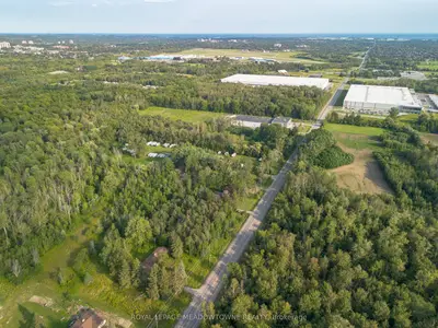 1827 Thornton Road, Oshawa, On L1h 7k4