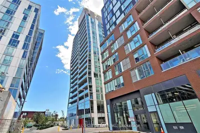 Condo Apartment in Toronto