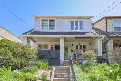 53 Aldridge Avenue, Toronto, On M4c 3w3