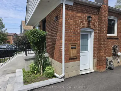 141 Phillip Avenue Lower, Toronto, On M1n 3r6
