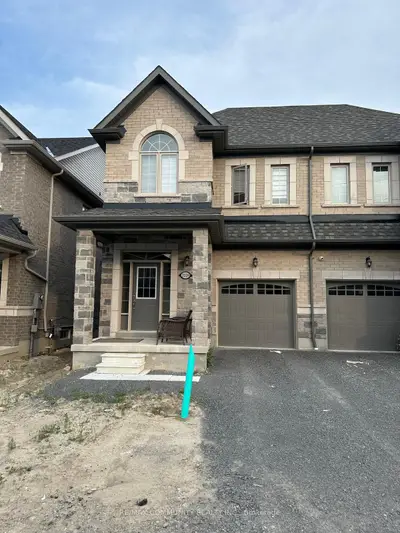 Semi-Detached in Pickering