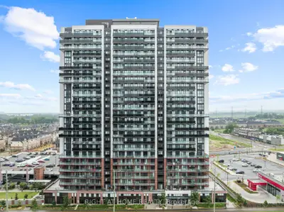Condo Apartment in Oshawa