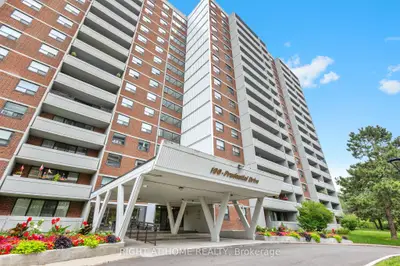 100 Prudential Drive 1608, Toronto, On M1p 4v4