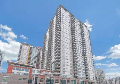 Condo Apartment in Toronto