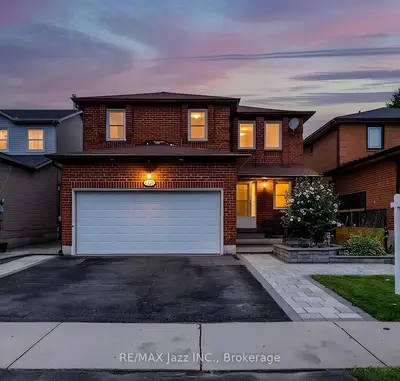 Detached in Pickering