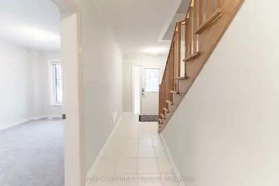 1028 Dyas Avenue, Oshawa, On L1h 8l7