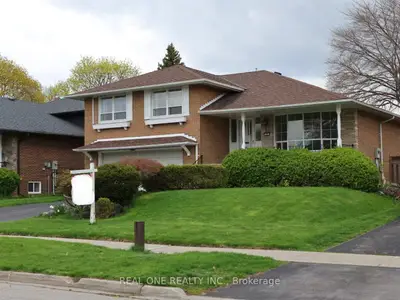 Detached in Toronto
