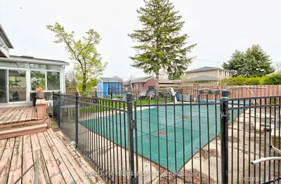 104 Pegasus Trail, Toronto, On M1g 3p1