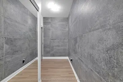 3121 Sheppard Avenue E 207, Toronto, On M1t 0b6