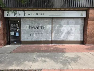 209 Dundas Street E 7, Whitby, On L1n 4c9