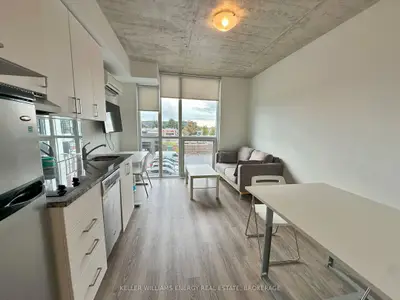 1900 Simcoe Street N 241, Oshawa, On L1g 4y3