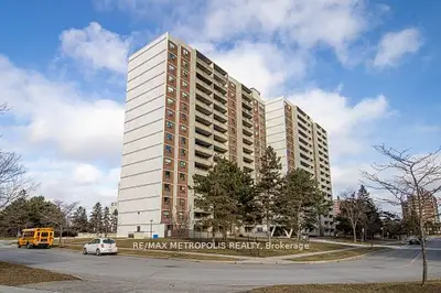 Condo Apartment in Toronto
