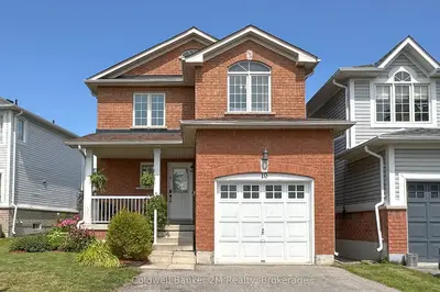 10 Eldad Drive, Clarington, On L1c 5l1