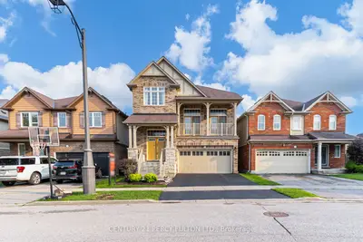 Detached in Pickering