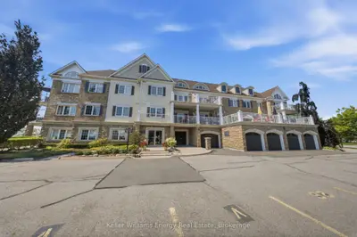 Condo Apartment in Clarington