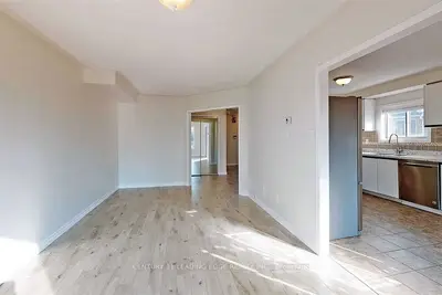 1566 Fieldgate Drive, Oshawa, On L1k 2l5