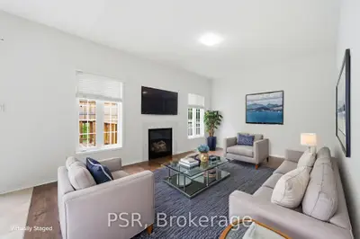 Detached in Oshawa