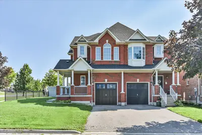 Semi-Detached in Whitby