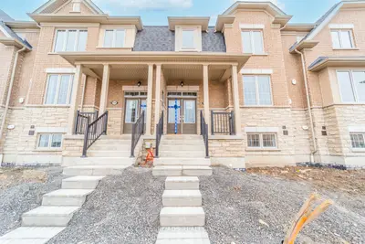 332 Coronation Road, Whitby, On M1p 1y2
