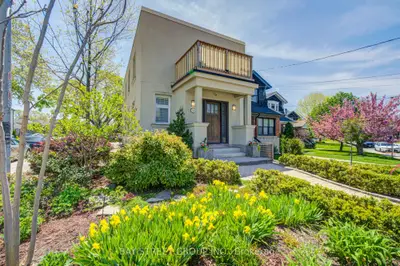 95 Hopedale Avenue, Toronto, On M4k 3m9