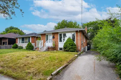 36 Moraine Hill Drive, Toronto, On M1t 1z9