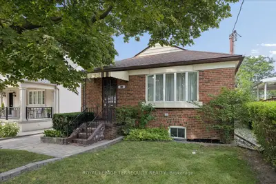 Detached in Toronto