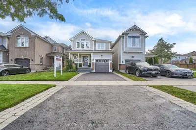 112 Bannister Street, Clarington, On L1c 5l9