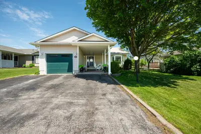 1 Cliff Drive, Clarington, On L1b 1p2