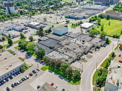 170 Commercial Avenue 1, Ajax, On L1s 2h5